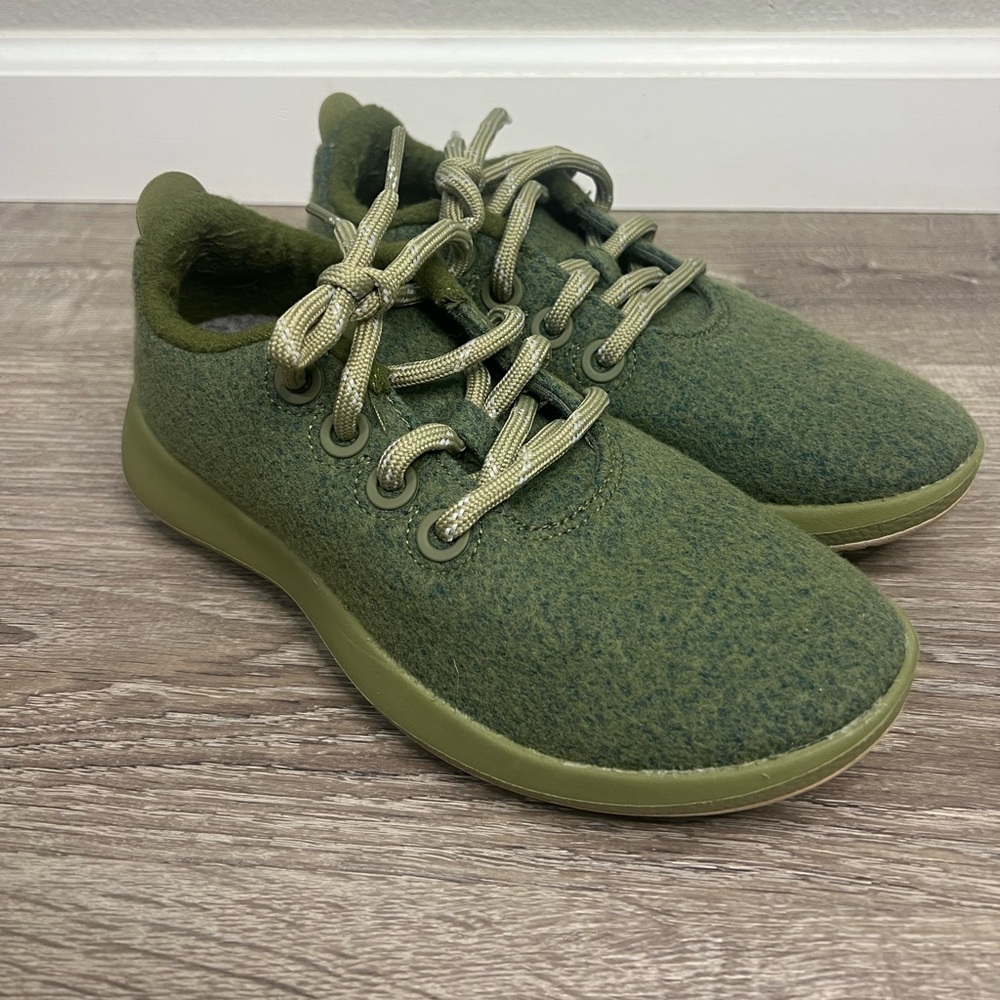 Women's Wool Runner Mizzles Size 6